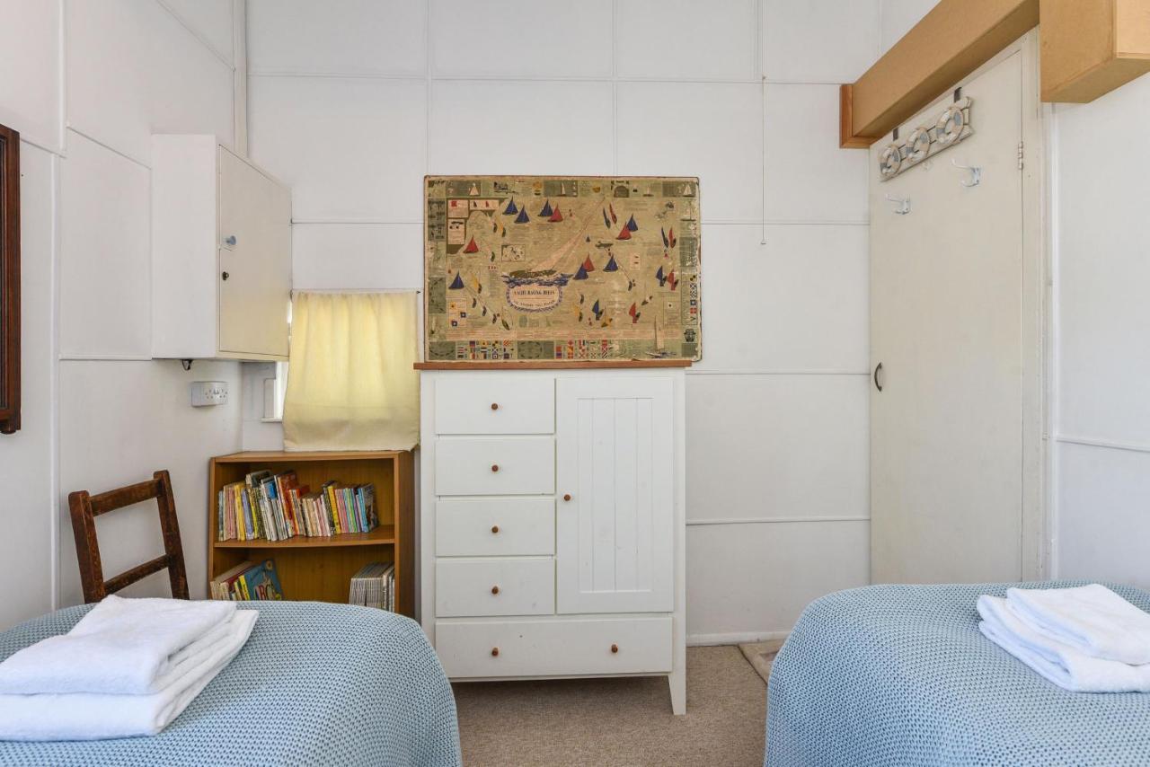 Seasidings, Pagham Villa Buitenkant foto